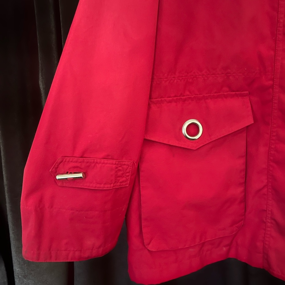 Red coat/jacket.Silver coloured adornments. Water repellent. Lined. Nautical - Picture 1 of 12